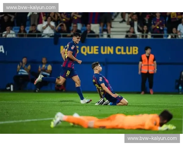 红白硝烟与蓝红荣耀：巴伦西亚与巴塞罗那的恩怨情仇